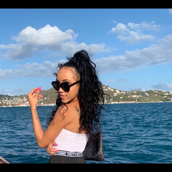 Meet your Posher, Brianna - Picture 7 of 7